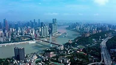 4k航拍重庆长江两岸风光视频的预览图